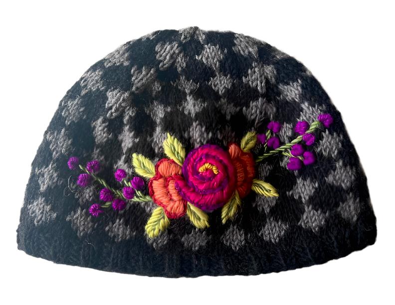 Miraya Hat in Black