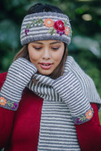 Load image into Gallery viewer, Ava Headband in Blue