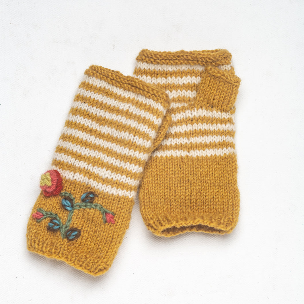 Olive Handwarmer Gold