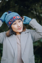 Load image into Gallery viewer, Petunia Hat